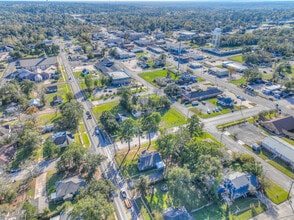 213 E Feagin St, Livingston, TX for lease Aerial- Image 2 of 8