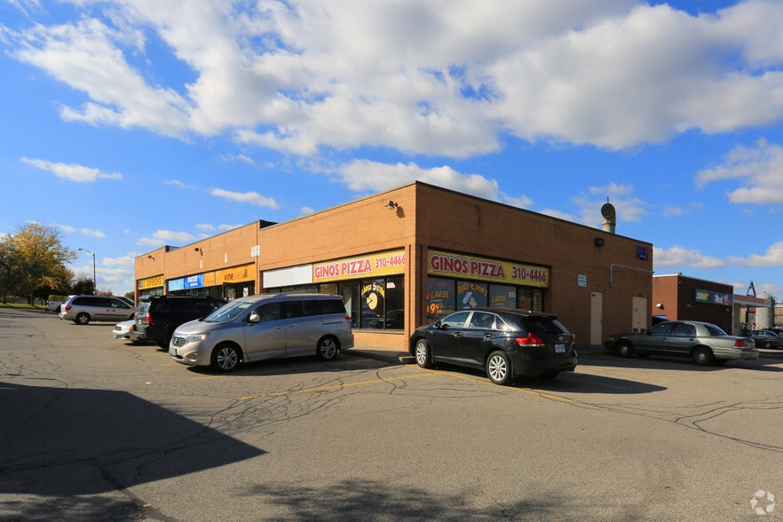601 Doon Village Rd, Kitchener, ON à louer - Photo principale - Image 1 de 4