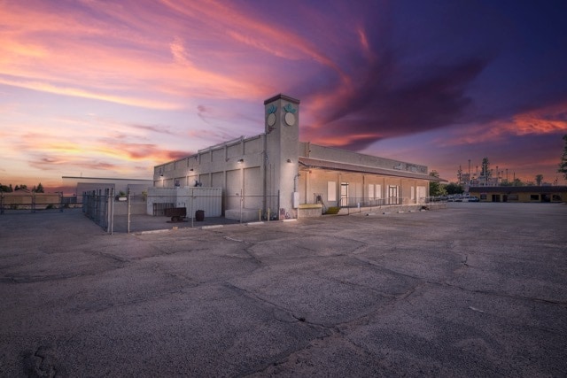 247 S Riverside Ave. portfolio of 2 properties for sale on LoopNet.ca Building Photo- Image 1 of 30