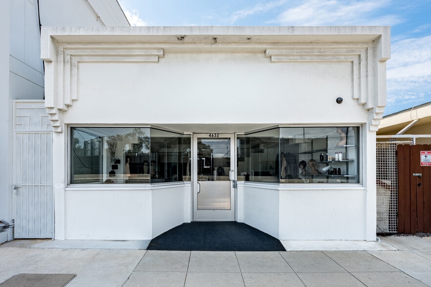 4632 E 7th St, Long Beach, CA for sale - Building Photo - Image 2 of 18
