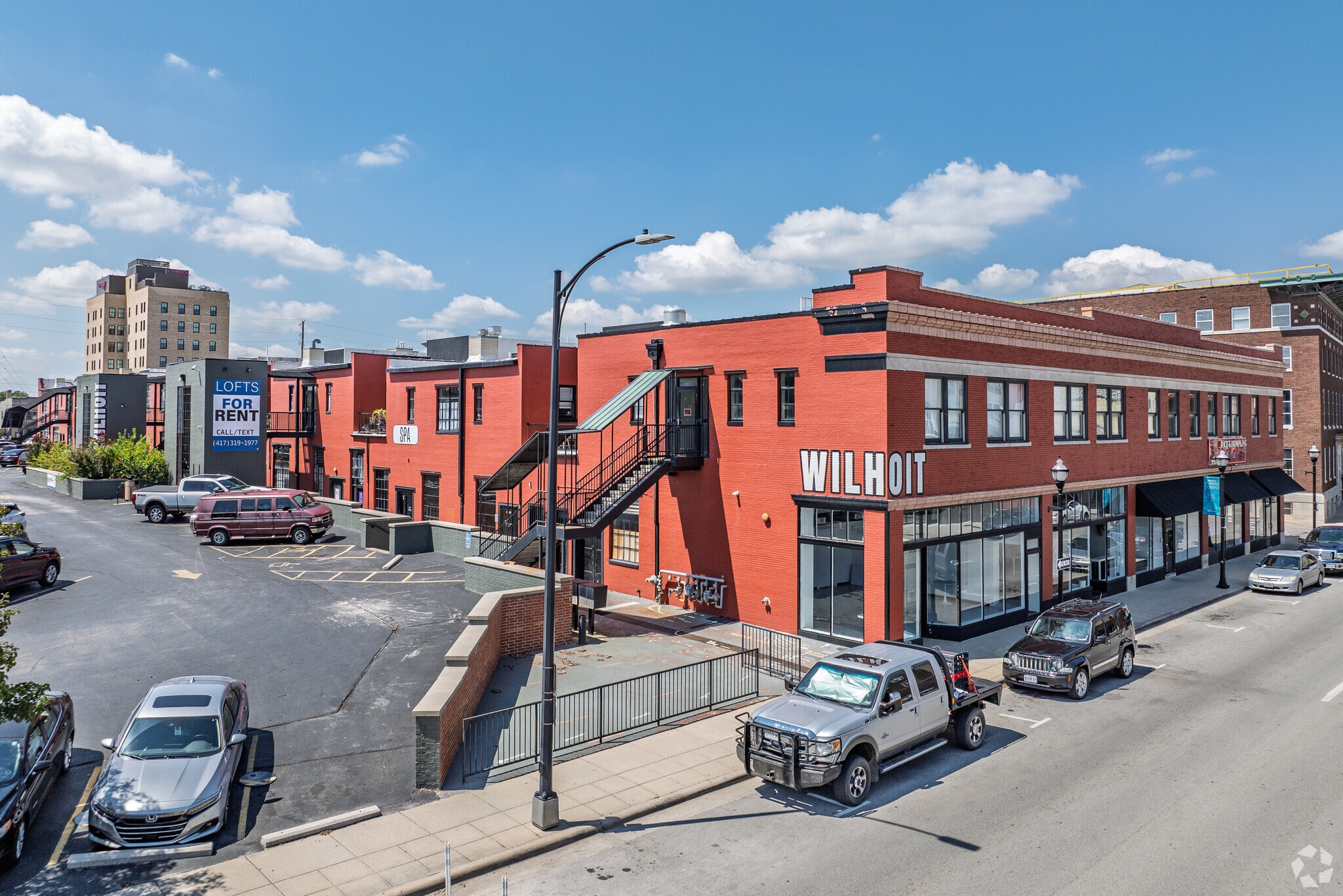 431 S Jefferson Ave, Springfield, MO for lease Primary Photo- Image 1 of 53