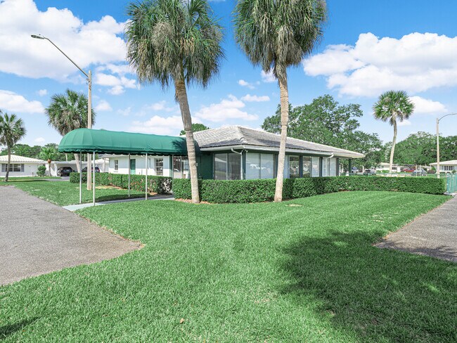 Plus de détails pour 601 Imperial blvd, Lakeland, FL - Spécialité à vendre