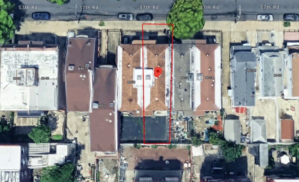 86-20 57th Rd, Elmhurst, NY à vendre - Aérien - Image 2 de 24