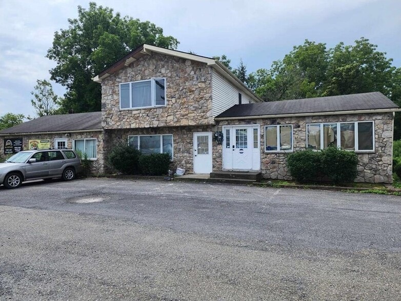 1980 US-209, Brodheadsville, PA for lease - Building Photo - Image 2 of 19
