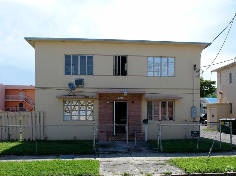 Prime Multifamily Site in Little Havana portfolio of 5 properties for sale on LoopNet.ca - Primary Photo - Image 2 of 10
