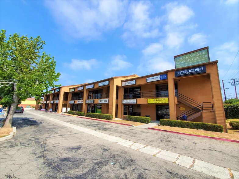 515-525 N Azusa Ave, La Puente, CA for lease - Building Photo - Image 2 of 8