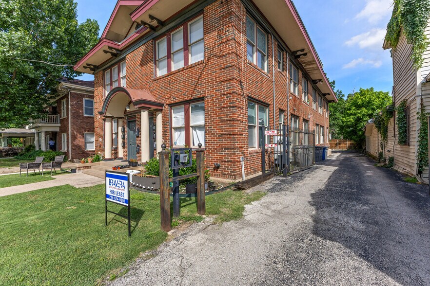 4600 Gaston Ave, Dallas, TX à vendre - Photo du bâtiment - Image 2 de 11