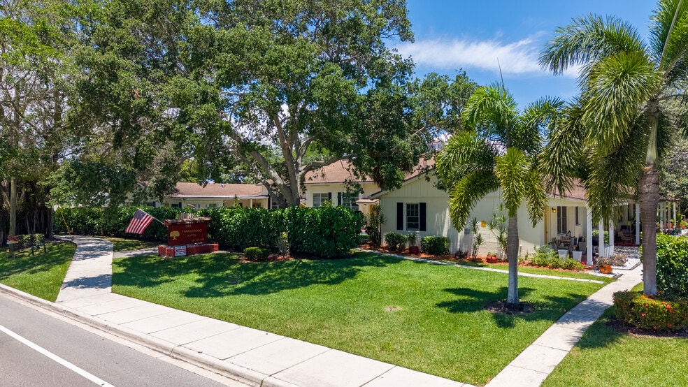 325 NW Spanish River Blvd, Boca Raton, FL for sale - Building Photo - Image 1 of 31