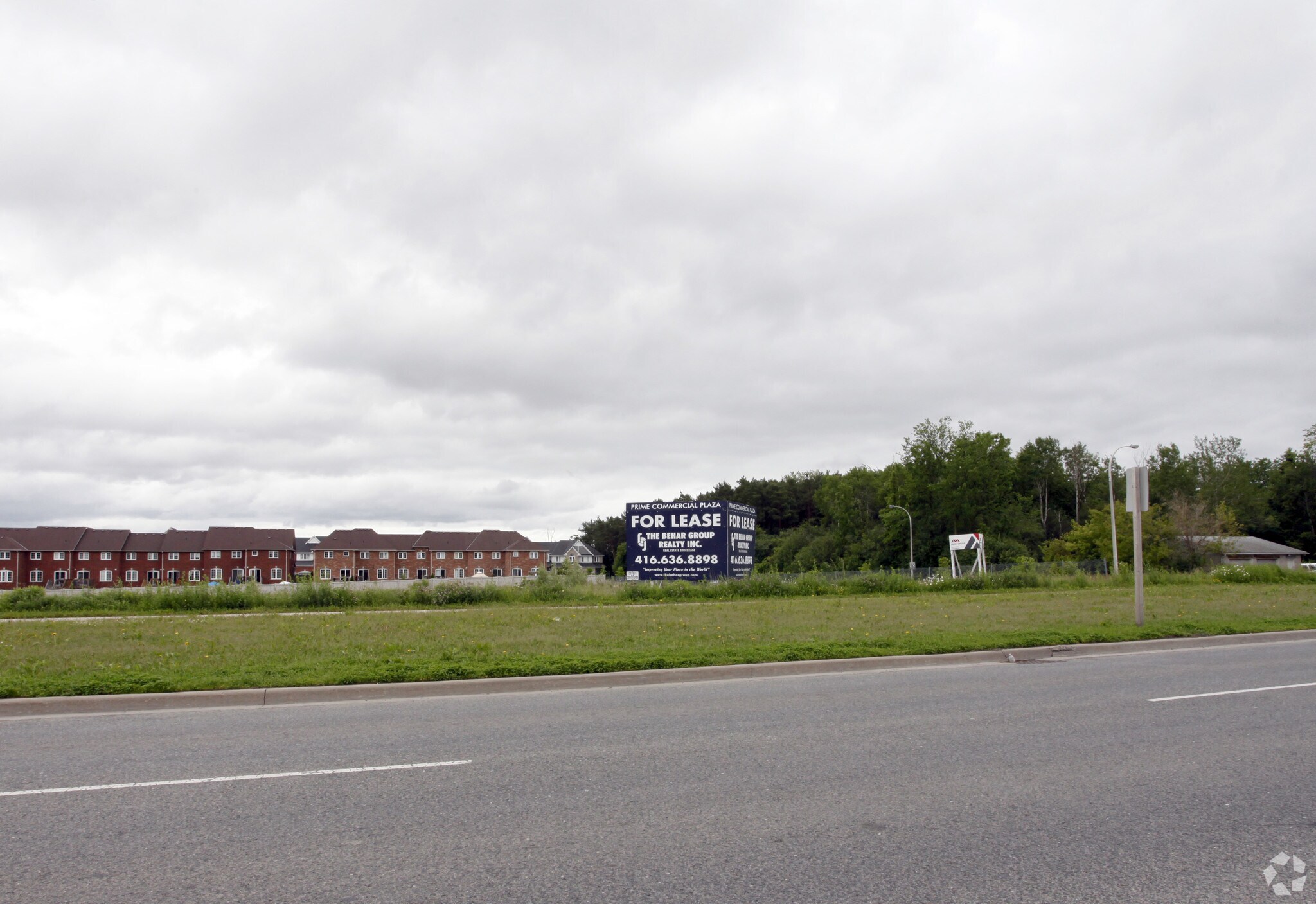 Taunton Rd E, Whitby, ON for sale Primary Photo- Image 1 of 1