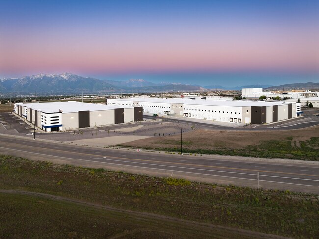 Plus de détails pour 6081 West 9000 South, West Jordan, UT - Industriel à louer