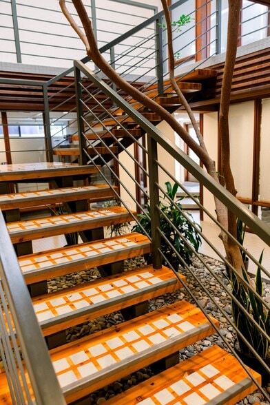 535 N Highway 101, Solana Beach, CA for lease - Building Photo - Image 3 of 14