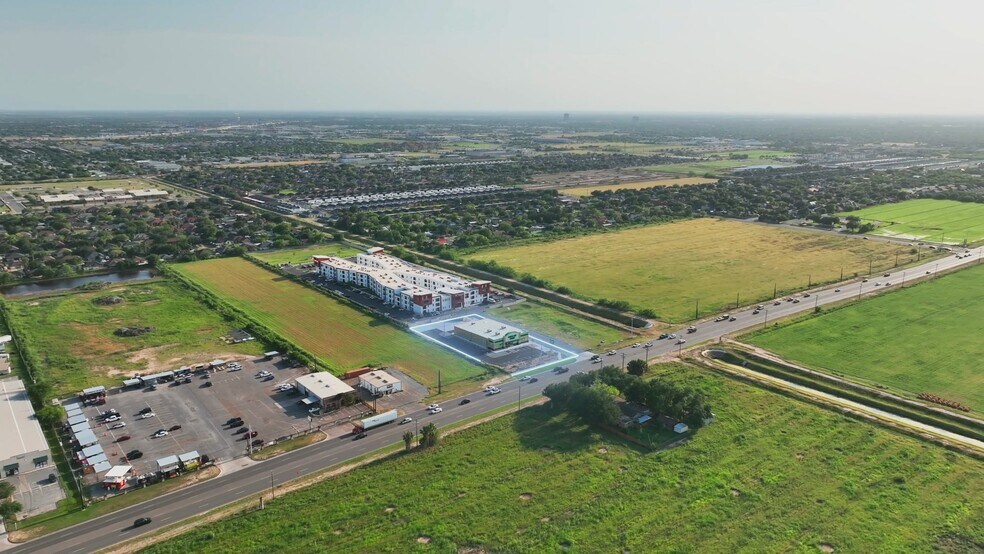 701 W Nolana Loop, Pharr, TX à vendre - Vidéo sur l’inscription commerciale - Image 2 de 7