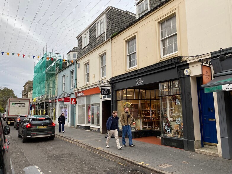 29 Bell St, St Andrews à louer - Photo du bâtiment - Image 2 de 2