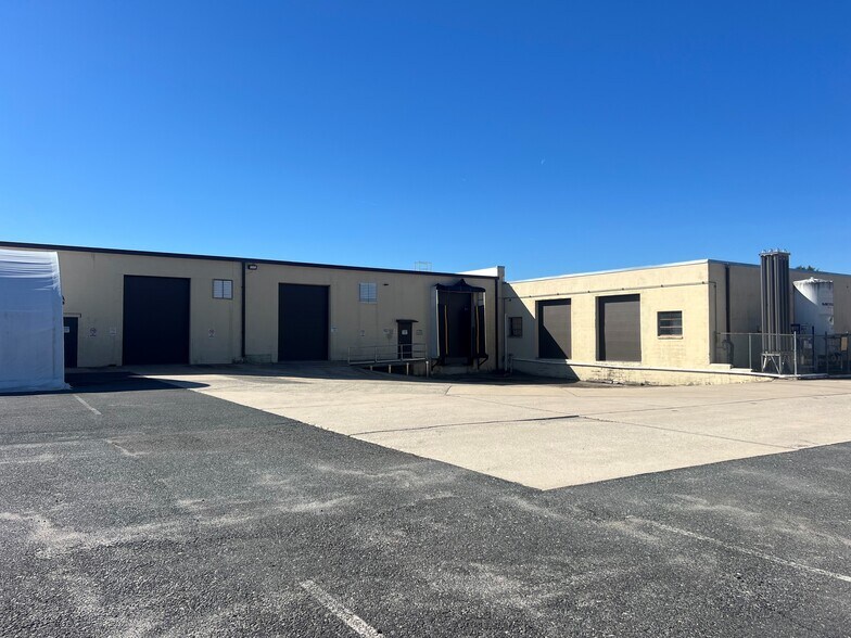 208 S Rt 73, Hammonton, NJ à vendre - Photo du bâtiment - Image 3 de 10