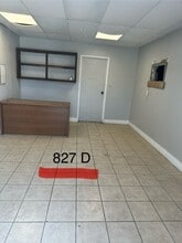 827-863 N IH 35, New Braunfels, TX for lease Interior Photo- Image 2 of 4