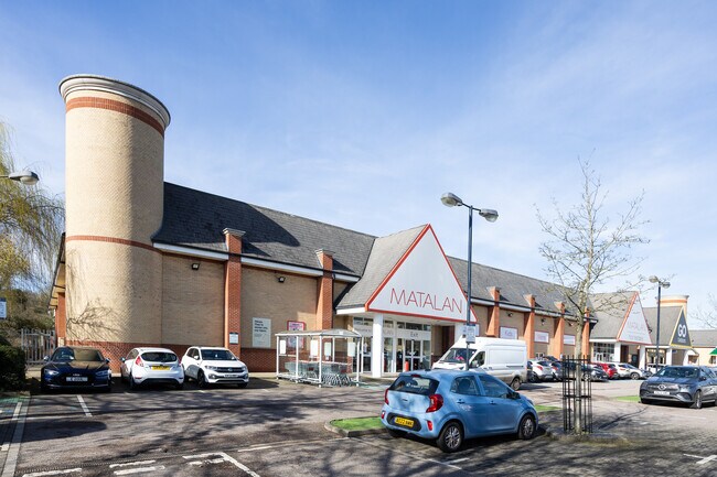 More details for Sheepen Rd, Colchester - Retail for Lease