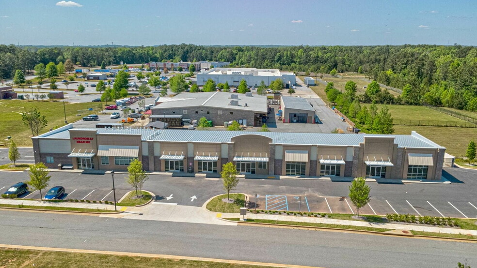 7465 Blackmon Ln, Columbus, GA for lease - Primary Photo - Image 1 of 9