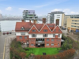 Plus de détails pour Gallions Rd, Londres - Commerce de détail à vendre