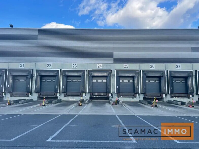 Industriel dans Bonneuil-sur-Marne à louer - Photo du bâtiment - Image 3 de 8