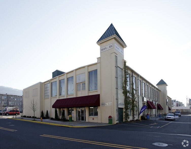 810 E Oley St, Reading, PA à vendre - Photo principale - Image 1 de 10