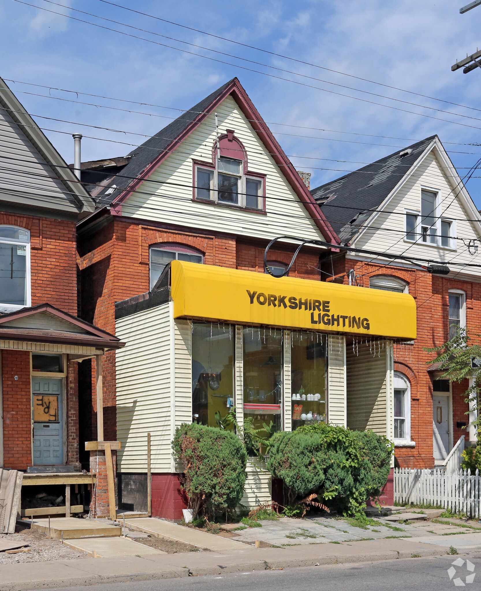 76 Wentworth St S, Hamilton, ON for sale Primary Photo- Image 1 of 1