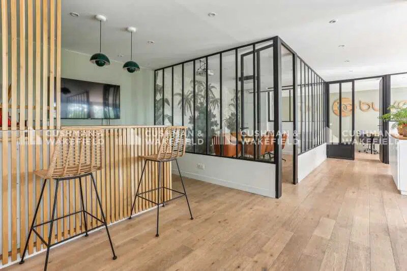 Bureau dans Puteaux à louer - Photo intérieure - Image 2 de 11