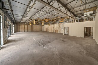 3400-3502 S Broadway, Tyler, TX for lease Interior Photo- Image 1 of 6