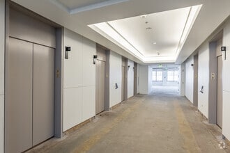 1300 SW Fifth Ave, Portland, OR à louer Photo intérieure- Image 1 de 3