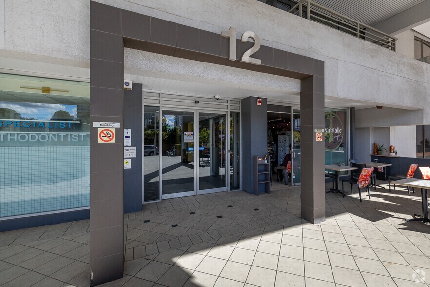 12 Railway Pde, Burwood à louer - Photo du bâtiment - Image 3 de 5