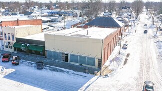 Plus de détails pour 531-533 N Main St, Carrollton, IL - Commerce de détail à vendre