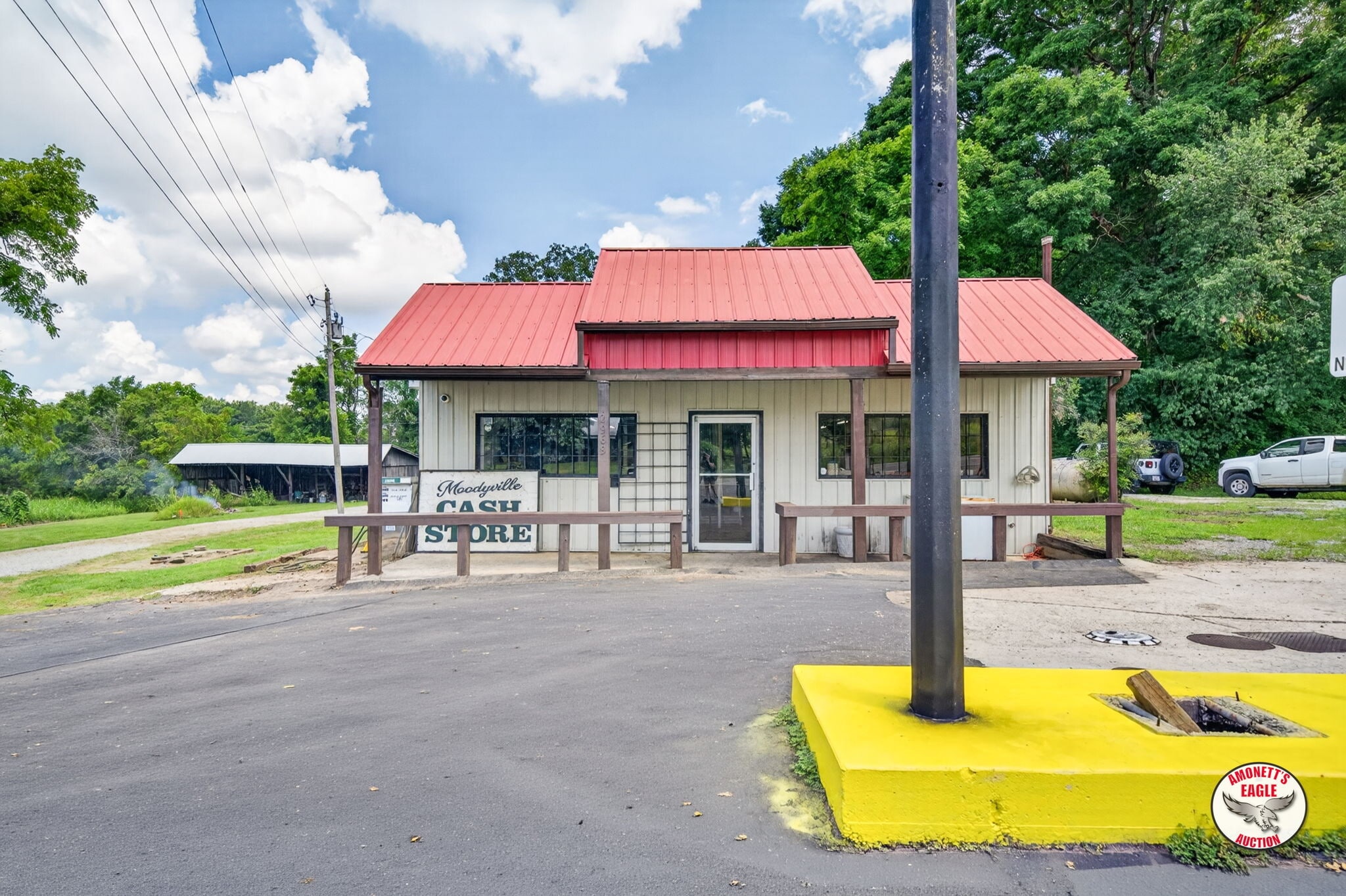 2969 Moodyville Rd, Byrdstown, TN for sale Primary Photo- Image 1 of 77