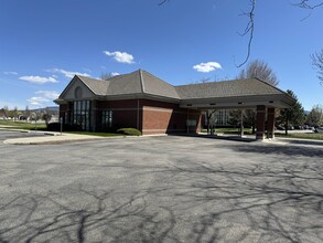 22408 E Appleway Ave, Liberty Lake, WA for lease Building Photo- Image 2 of 4