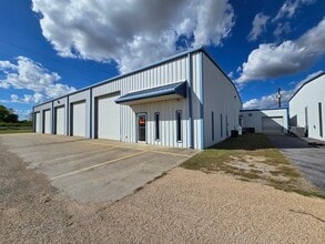 7766 N Interstate Hwy 35, Temple, TX for lease Building Photo- Image 1 of 25