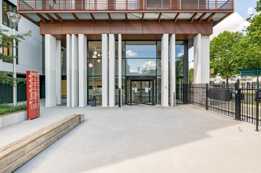 14 Avenue De L'Europe, Montévrain à louer - Photo du bâtiment - Image 3 de 16