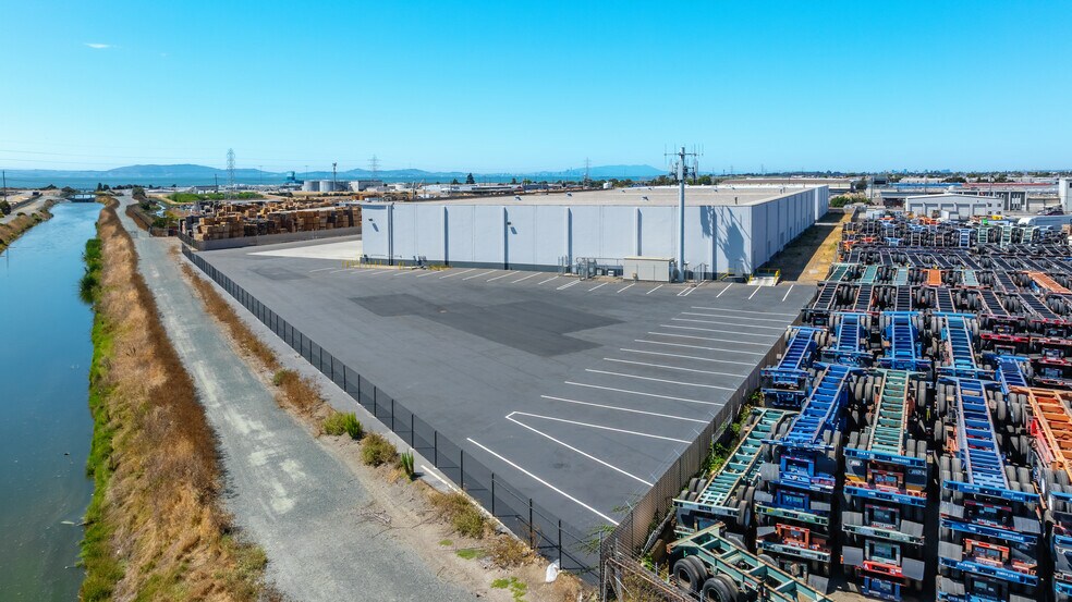 2480-2488 Baumann Ave, San Lorenzo, CA à louer - Photo du bâtiment - Image 3 de 6