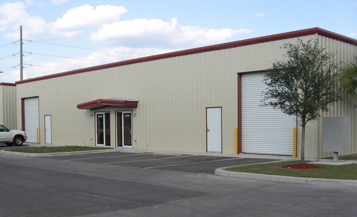 3611 E 10th Ave, Tampa, FL à louer Photo du bâtiment- Image 1 de 1