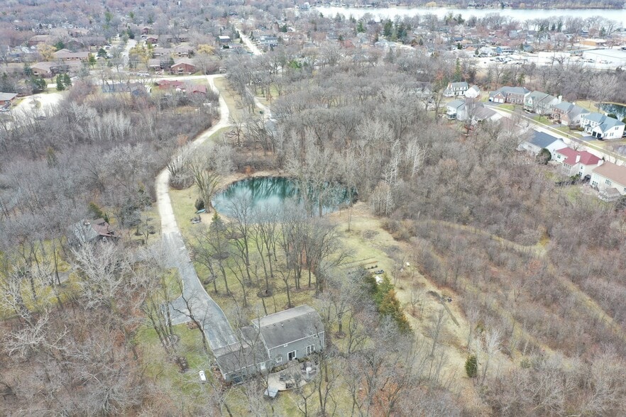 18238 W Gages Lake Rd, Grayslake, IL for sale - Aerial - Image 3 of 3