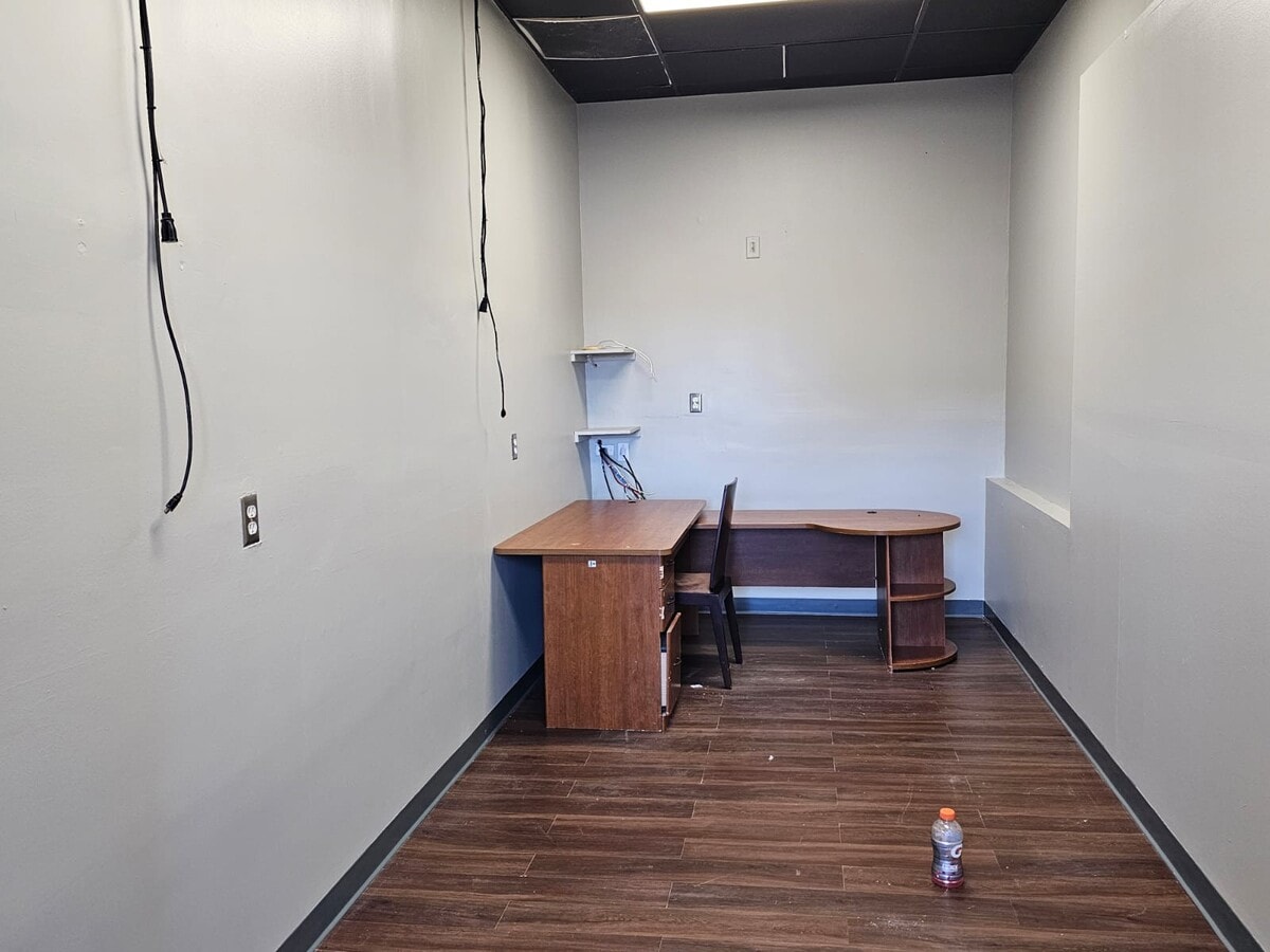 2517 Gresham Rd SE, Atlanta, GA 30316 - Unit 2517 -  - Interior Photo - Image 1 of 3