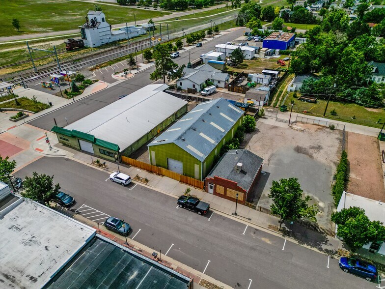 2201 Lake Ave, Thornton, CO à vendre - Photo du bâtiment - Image 2 de 7