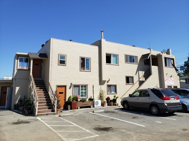 More details for 2391-2395 Spring St, Redwood City, CA - Multifamily for Sale