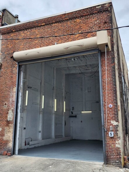 161 Reservation Rd, Hyde Park, MA for lease - Building Photo - Image 2 of 34