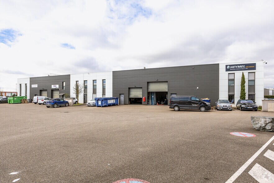 8-10 Rue Jacquard, Chassieu for lease - Primary Photo - Image 1 of 2