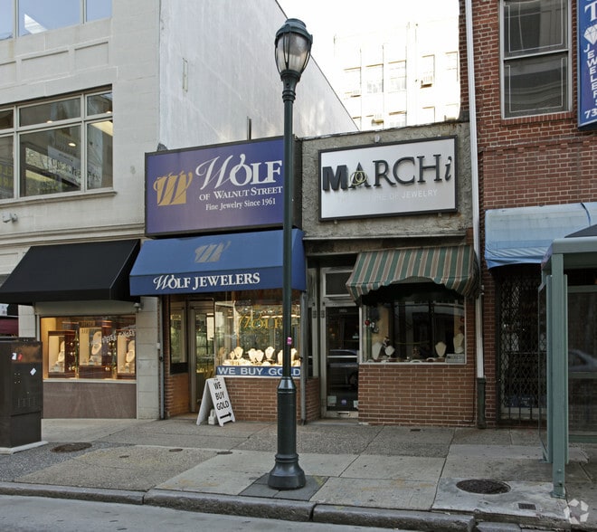 737 Walnut St, Philadelphia, PA for lease - Building Photo - Image 2 of 11