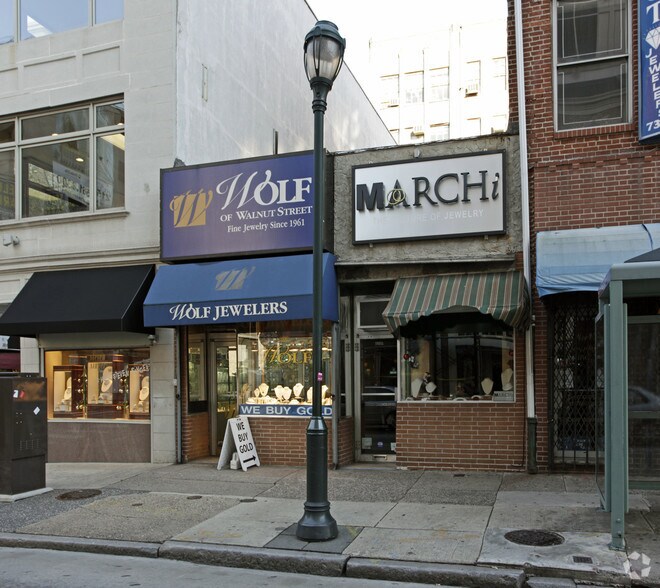 737 Walnut St, Philadelphia, PA à louer - Photo du bâtiment - Image 2 de 11