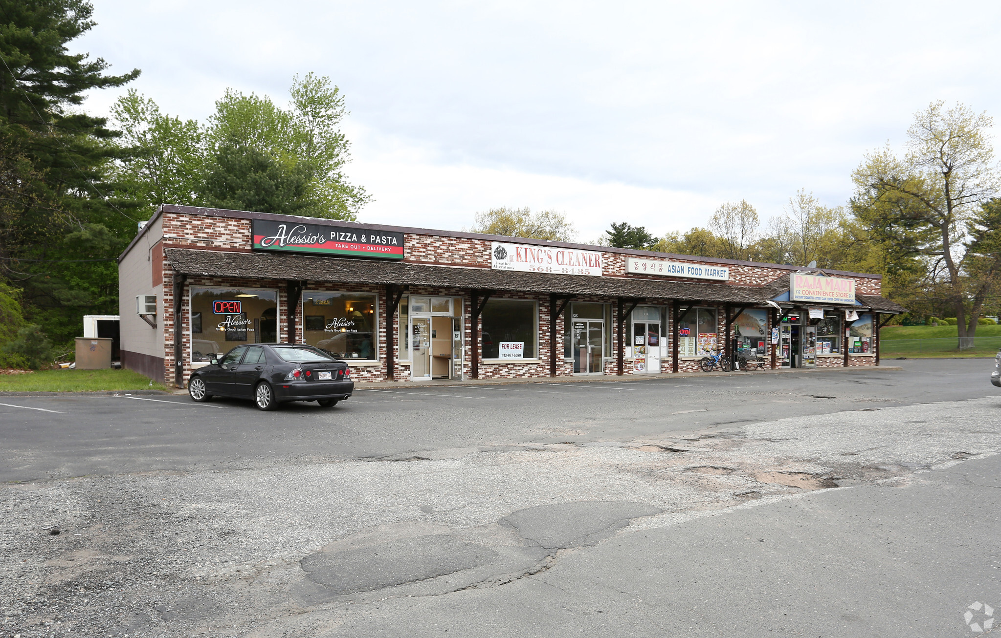 280-286 Southampton Rd, Westfield, MA for lease Primary Photo- Image 1 of 2