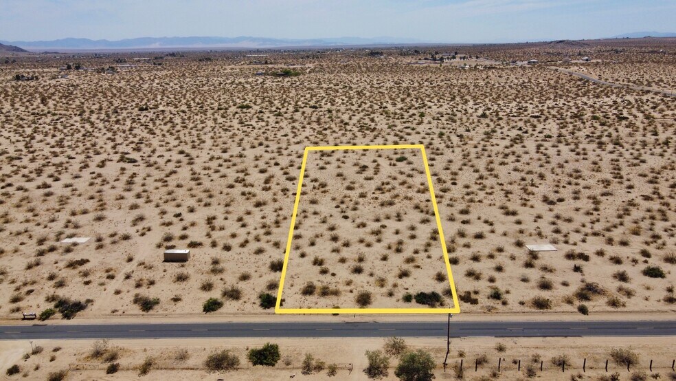 1153 Belfield Blvd, Landers, CA à vendre - Aérien - Image 2 de 48