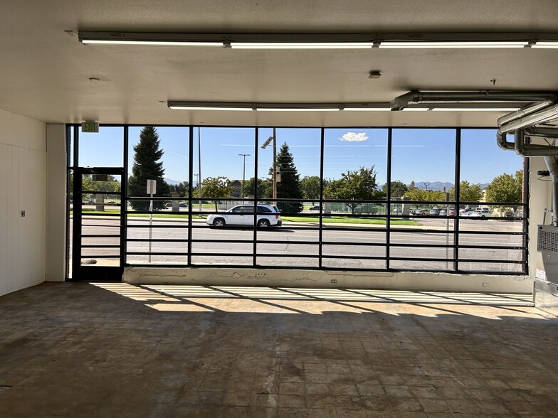 5060-5062 Federal Blvd, Denver, CO for lease - Building Photo - Image 3 of 4