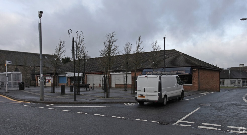 48-58 Main St, Neilston à vendre - Photo du bâtiment - Image 2 de 2