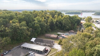 More details for 309 N Market St, Grafton, IL - Retail for Sale