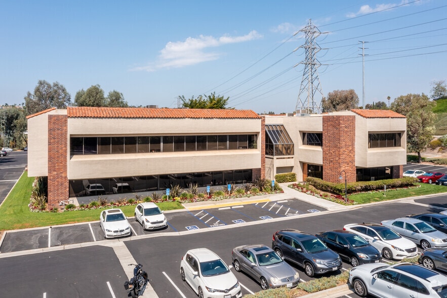 27285 Las Ramblas, Mission Viejo, CA for lease - Building Photo - Image 1 of 6